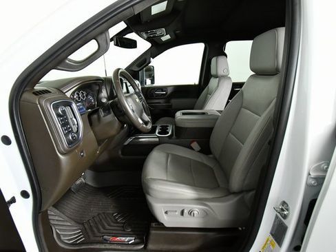 Used 2021 Chevrolet Silverado 3500 LTZ w/ LTZ Plus Package image 5