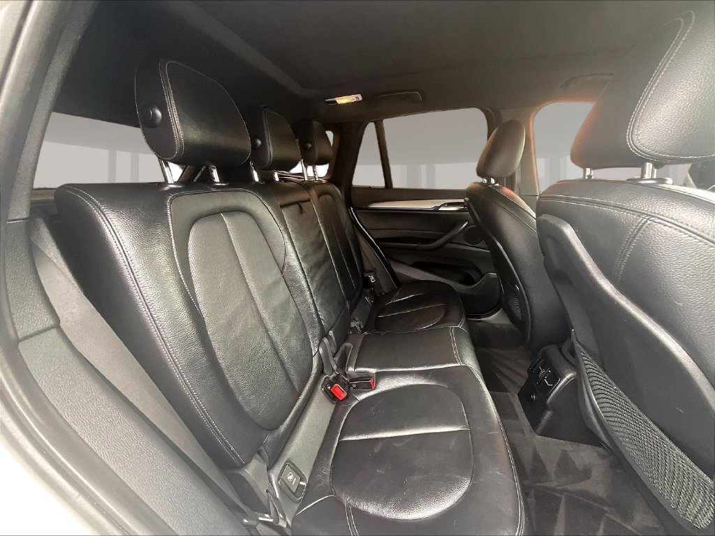 Used 2018 BMW X1 xDrive28i AWD/4WD image 24