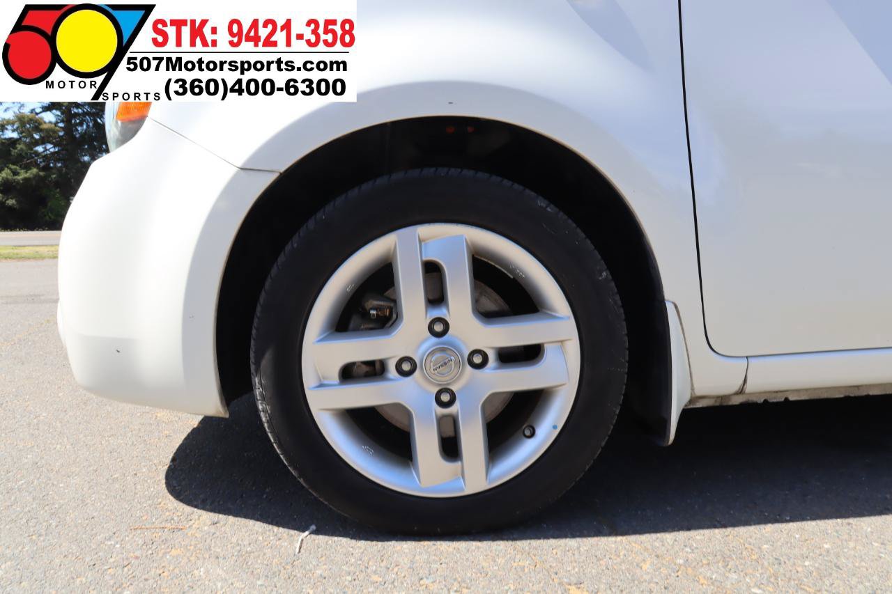 Used 2012 Nissan Cube 1.8 SL w/ Interior Designer Pkg FWD image 25
