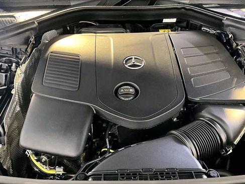 New 2026 Mercedes-Benz GLC 300 4MATIC image 14