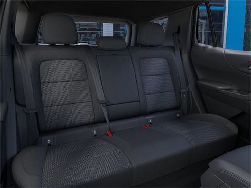 New 2026 Chevrolet Equinox LT w/ Safety and Technology Package AWD/4WD image 17