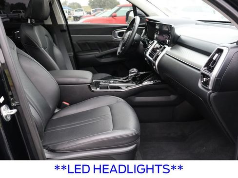 Used 2023 Kia Sorento SX FWD image 26
