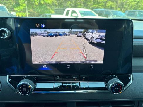 New 2025 Chevrolet Colorado W/T w/ WT Convenience Package II image 9