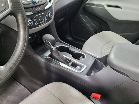 Used 2023 Chevrolet Equinox LT FWD image 26