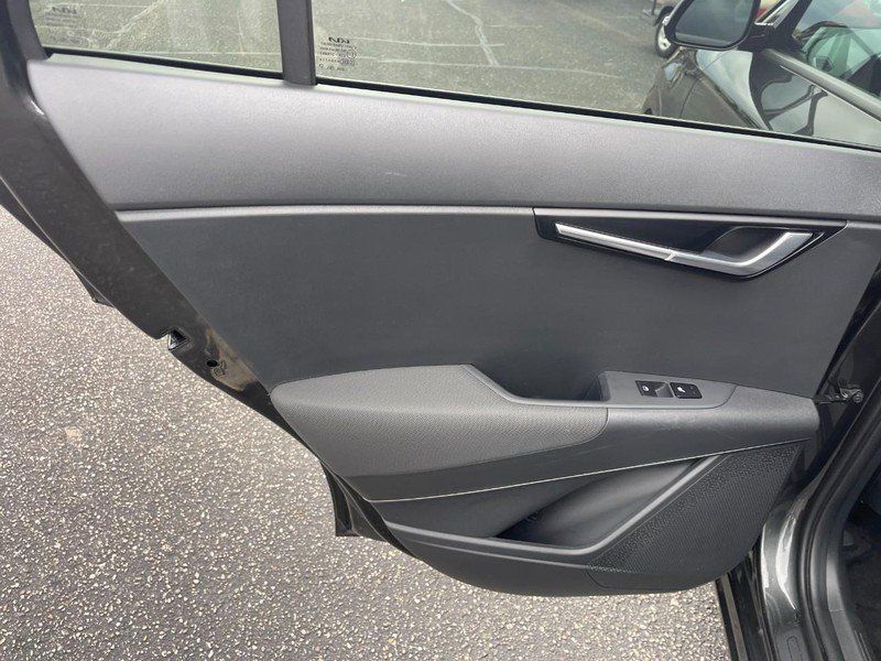 Used 2023 Kia Niro Wind w/ Wind Preserve Package FWD image 19