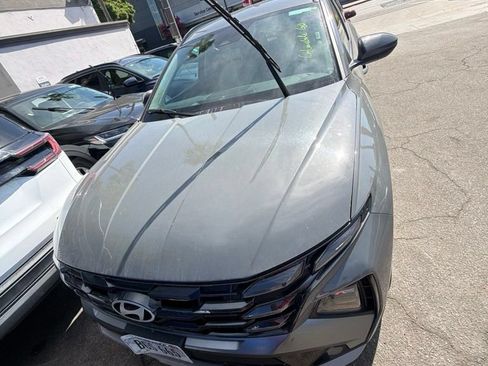 Used 2025 Hyundai Tucson SEL FWD image 1