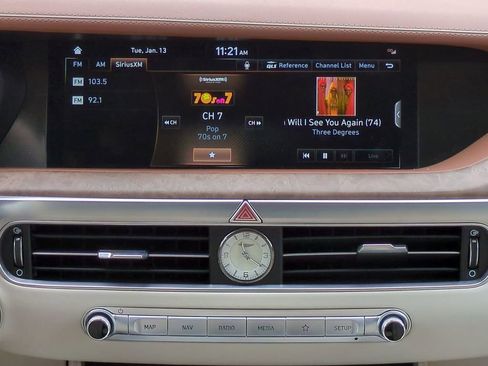 Used 2022 Genesis G90 5.0 Ultimate image 16