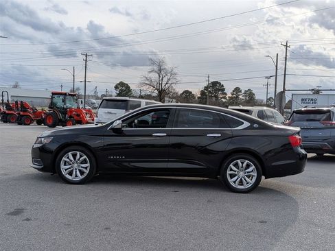 Used 2016 Chevrolet Impala LT w/ Leather Package image 2