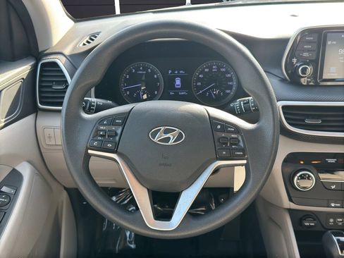 Used 2019 Hyundai Tucson SE image 17