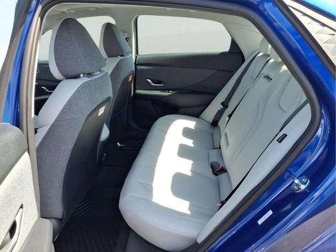 New 2026 Hyundai Elantra Limited FWD image 11