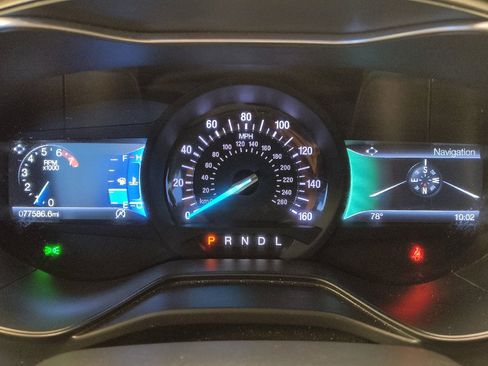 Used 2020 Ford Fusion SE w/ Equipment Group 151A FWD image 23