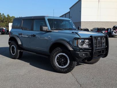 Used 2023 Ford Bronco Big Bend w/ Sasquatch Package