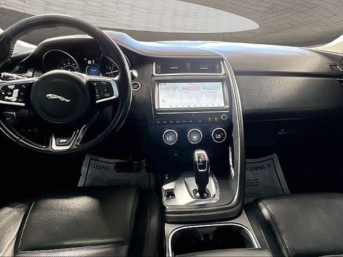 Used 2019 Jaguar E-PACE S AWD/4WD image 12