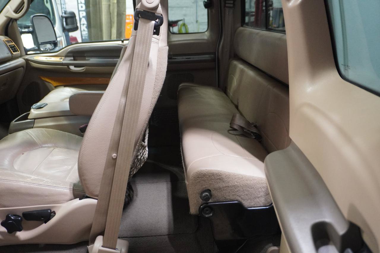 Used 1999 Ford F350 Lariat AWD/4WD image 16