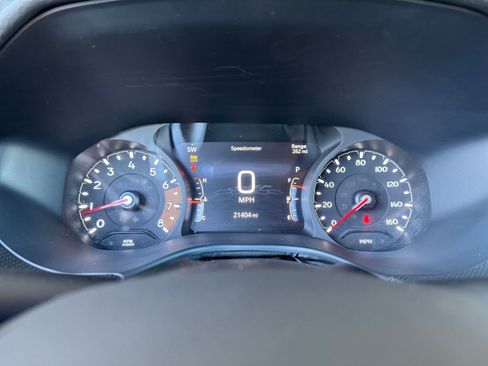 Used 2025 Jeep Compass Trailhawk image 76