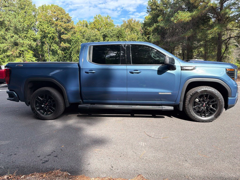 Used 2024 GMC Sierra 1500 Elevation w/ LPO, Elevation Black Package AWD/4WD image 5