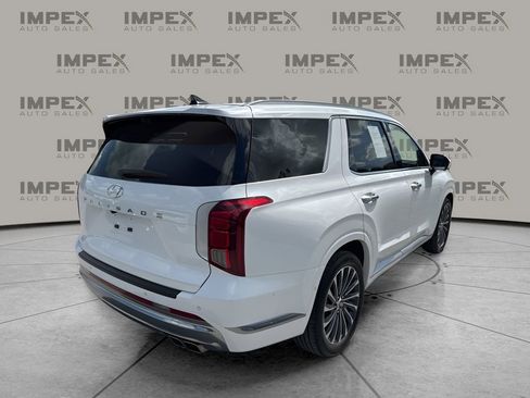 Used 2025 Hyundai Palisade Calligraphy FWD image 5