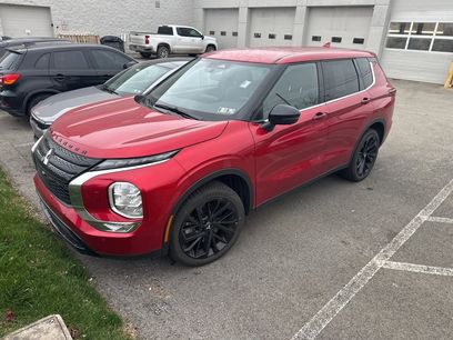 Used 2024 Mitsubishi Outlander SE Black Edition
