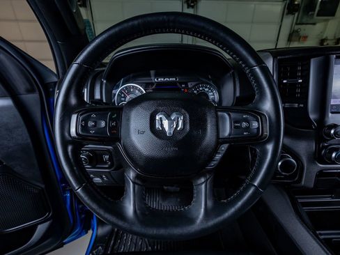 Used 2023 RAM 1500 Big Horn AWD/4WD image 18