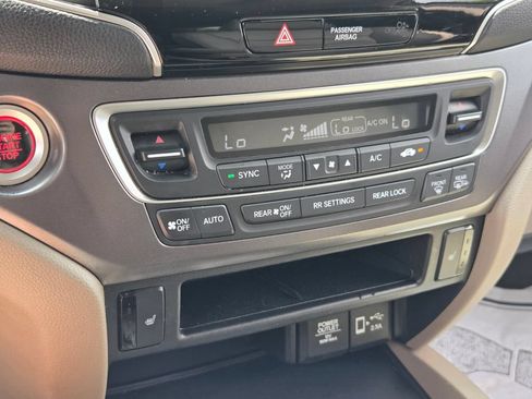 Used 2022 Honda Pilot EX-L image 25