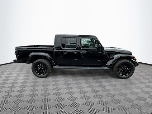 Used 2021 Jeep Gladiator Overland image 9