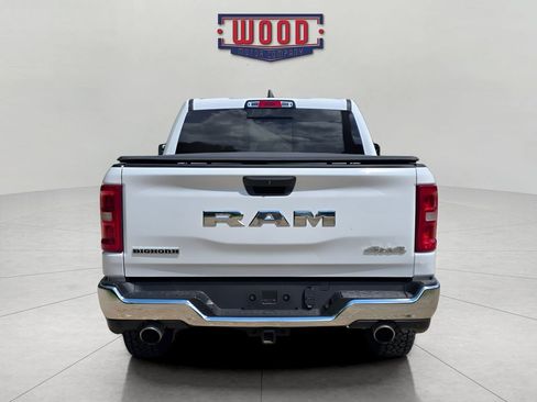 Used 2025 RAM 1500 Big Horn AWD/4WD image 3