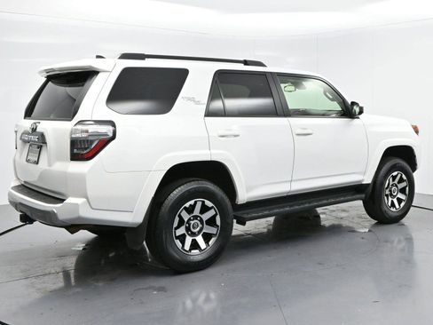 Used 2024 Toyota 4Runner TRD Off-Road image 7