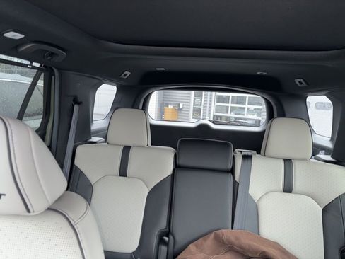 Used 2026 Honda Passport TrailSport Elite image 4