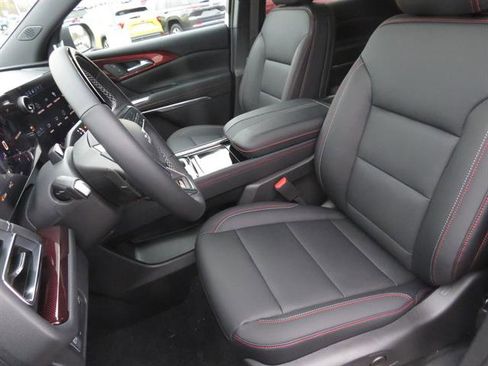 New 2026 Chevrolet Traverse Z71 w/ Enhanced Driving Package image 18