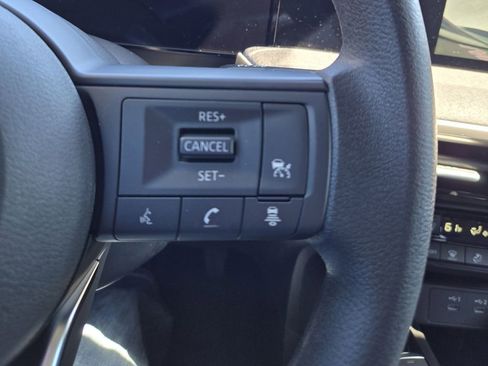 New 2026 Nissan Kicks SV w/ SV Premium Package FWD image 21