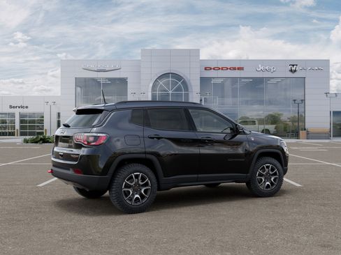 New 2026 Jeep Compass Trailhawk AWD/4WD image 30