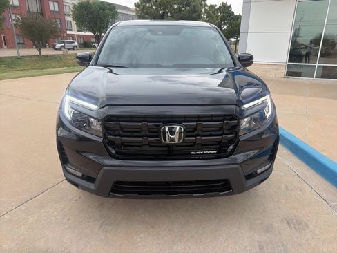 New 2026 Honda Ridgeline Black Edition image 3