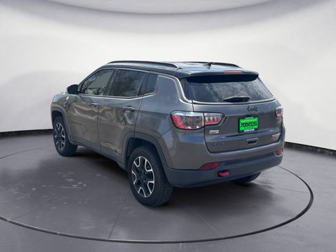 Used 2021 Jeep Compass Trailhawk AWD/4WD image 4