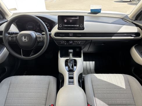 Certified 2023 Honda HR-V LX image 25