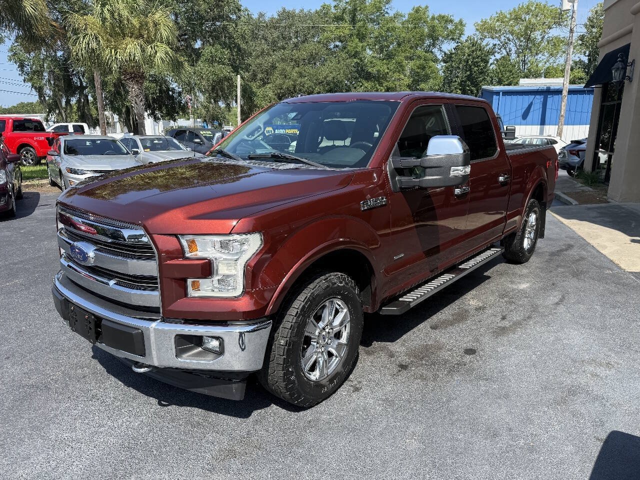 Used 2016 Ford F150 Lariat w/ Equipment Group 502A Luxury AWD/4WD image 3