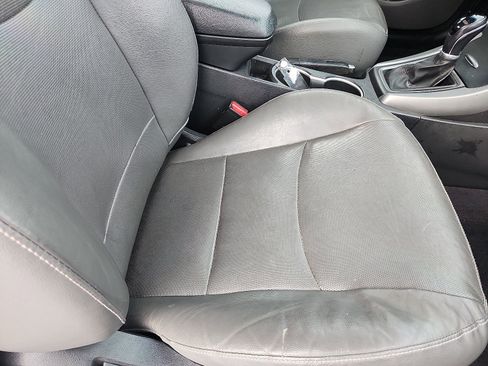 Used 2014 Hyundai Elantra w/ Option Group 2 image 29