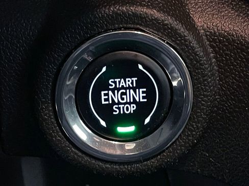 Used 2023 Chevrolet TrailBlazer ACTIV w/ Convenience Package image 29