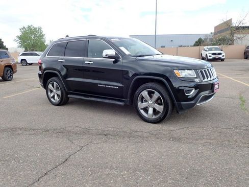 Used 2014 Jeep Grand Cherokee Limited w/ Trailer Tow Group IV image 6