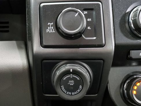 Used 2017 Ford F150 XLT w/ Equipment Group 301A Mid AWD/4WD image 28