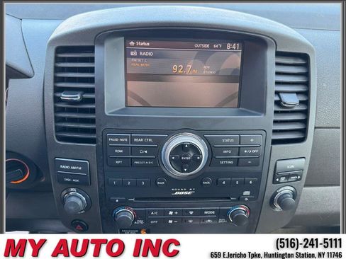 Used 2011 Nissan Pathfinder Silver w/ Protection Pkg image 14