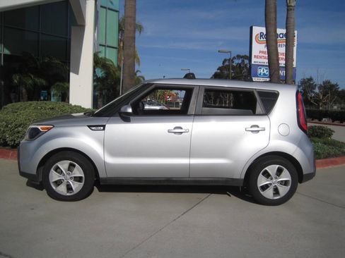 Used 2015 Kia Soul image 8