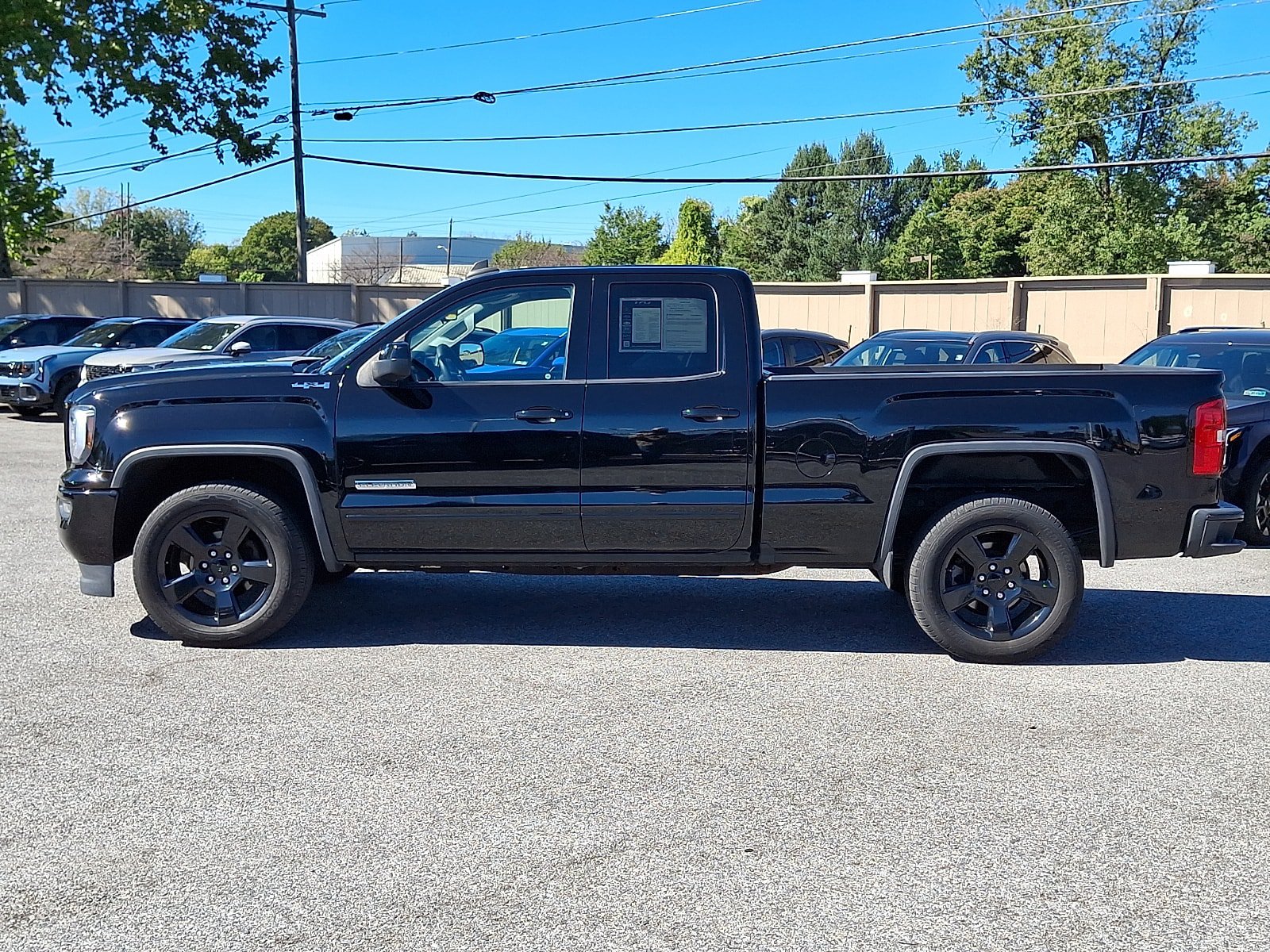 Used 2018 GMC Sierra 1500 4x4 Double Cab w/ Elevation Edition image 8