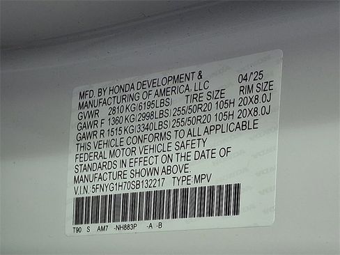 New 2025 Honda Pilot Touring image 22