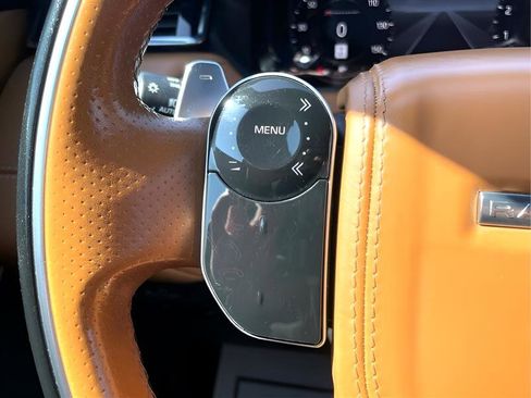 Used 2019 Land Rover Range Rover Velar R-Dynamic SE image 18