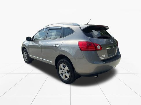 Used 2014 Nissan Rogue S w/ Convenience Package FWD image 6