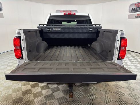 Used 2018 Chevrolet Silverado 1500 LT w/ Texas Edition AWD/4WD image 18