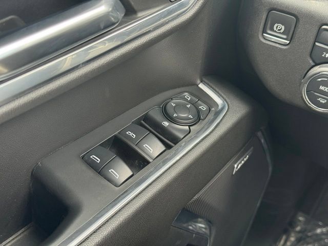 Certified 2024 Chevrolet Silverado 1500 RST w/ Convenience Package II AWD/4WD image 34