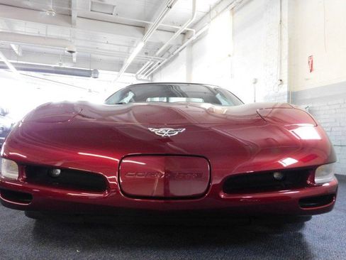 Used 2003 Chevrolet Corvette Base w/ Preferred Equipment Group1 image 6