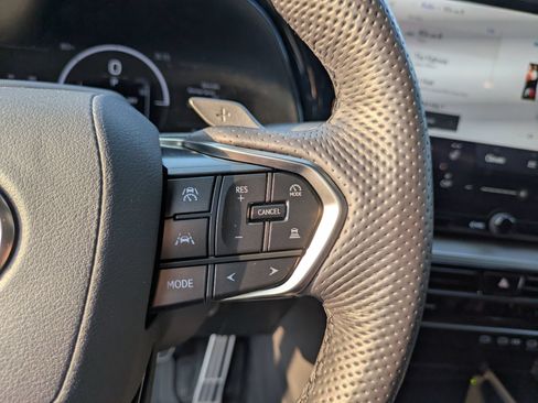 Used 2026 Lexus TX 500h AWD w/ Technology Package image 20