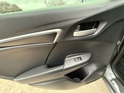 Used 2015 Honda Fit EX image 22